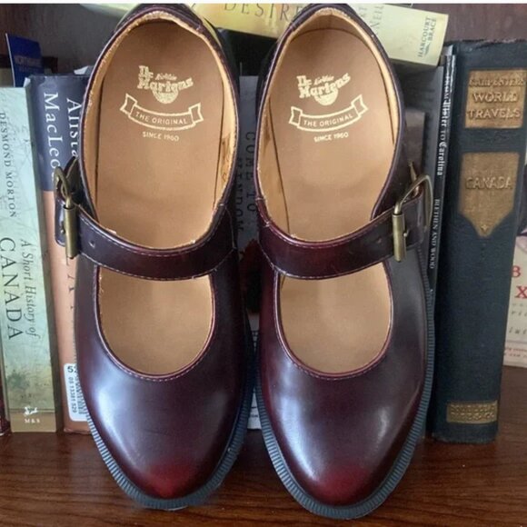 Dr. Marten Corin Mary Jane Shoes Burgundy Rub Off Leather Women’s Size 5 - Picture 2 of 12